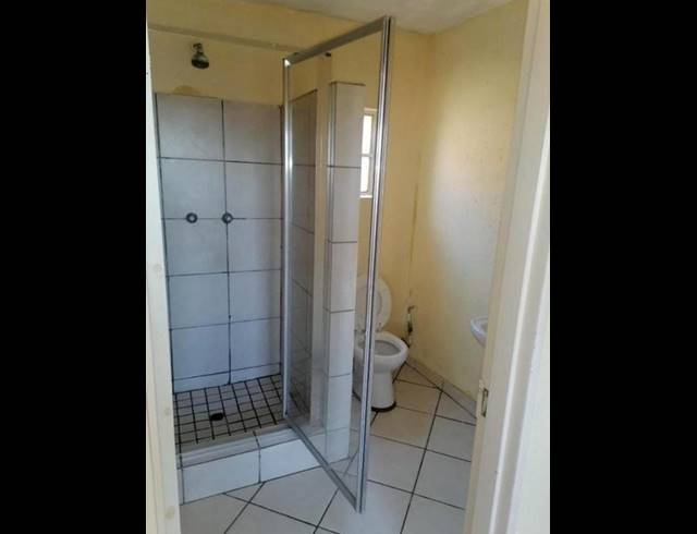 1 BEDROOM APARTMENT FOR SALE IN RANDFONTEIN CENTRAL